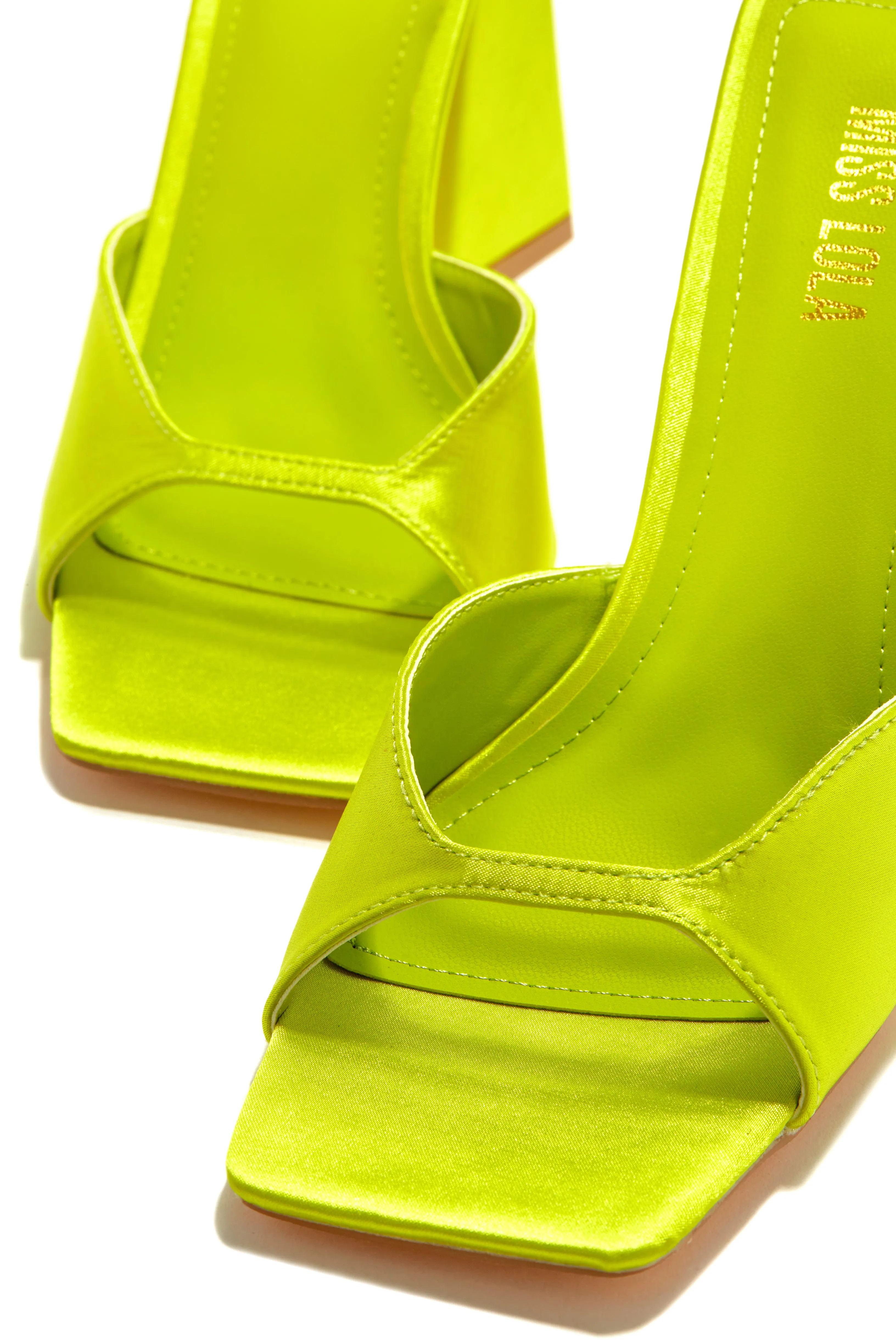 Azaria Block Heel Mules - Lime