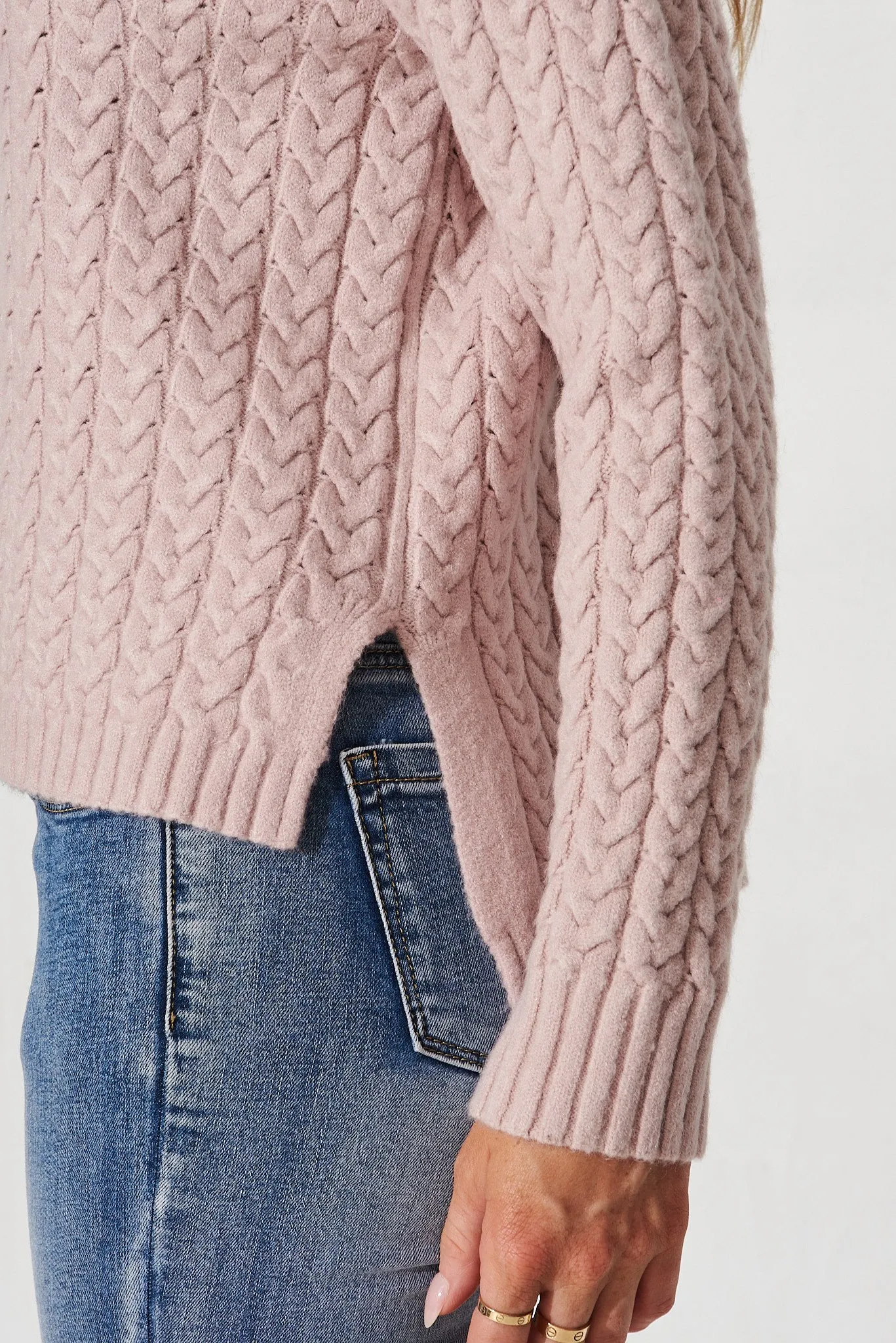 Elstow Knit In Mauve Wool Blend