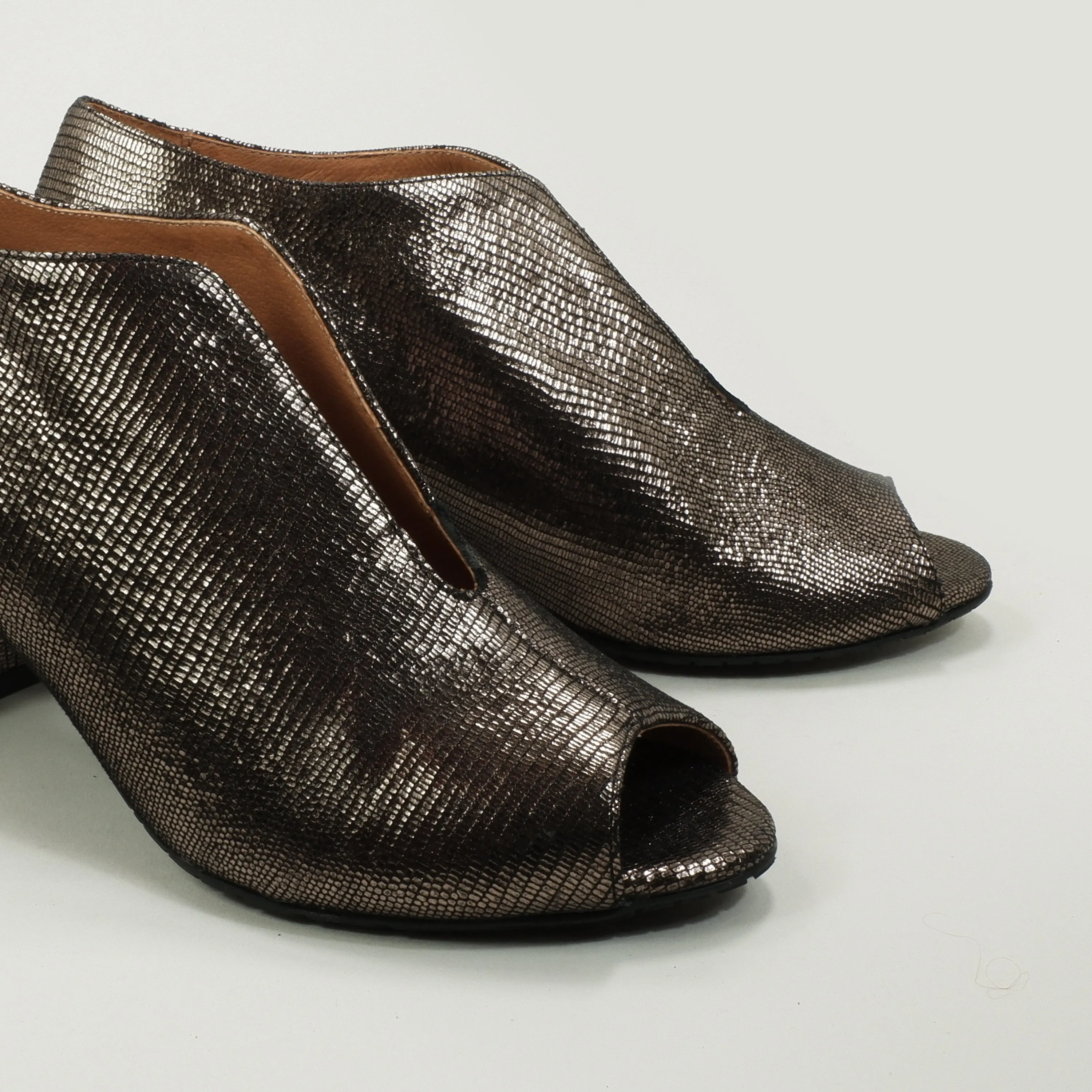 Fink Anthracite Metallic