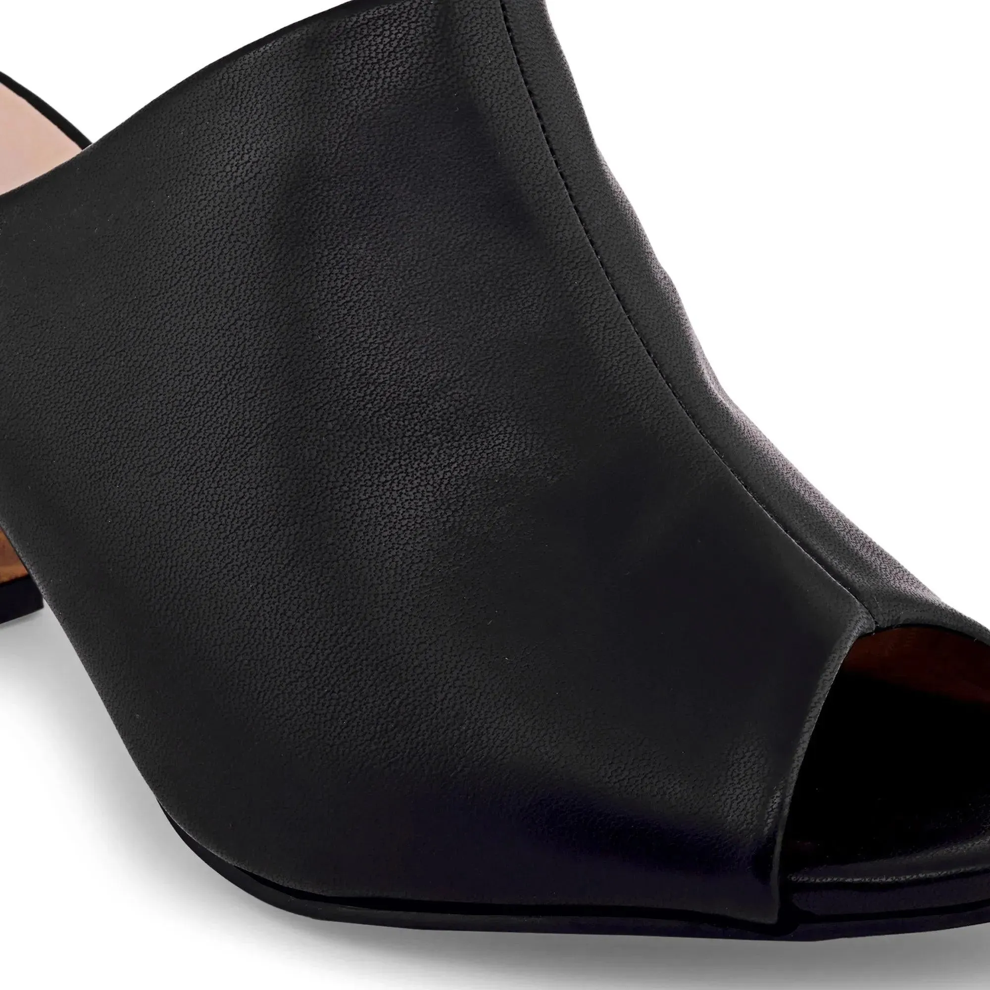 Gabbana Solid Mules